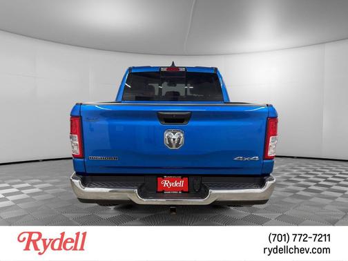 Hydro Blue Pearlcoat 2024 RAM 1500 Big Horn/Lone Star
