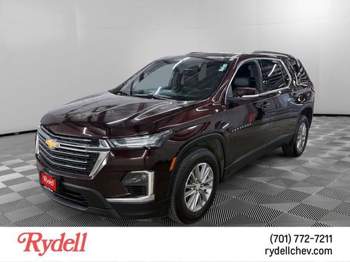 Black Cherry Metallic 2022 Chevrolet Traverse LT Leather