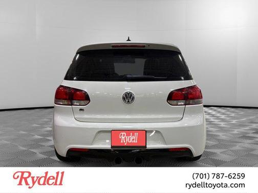 2012 Volkswagen Golf R 4-Door w/DCC & Navigation