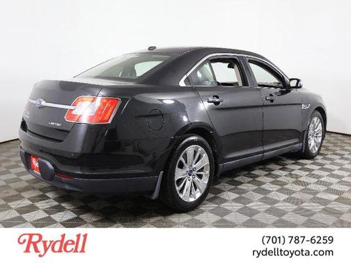 2010 Ford Taurus Limited