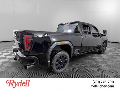 2024 GMC Sierra 2500 AT4