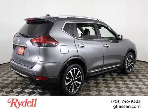 2020 Nissan Rogue SL