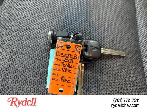 2003 Pontiac Vibe Base