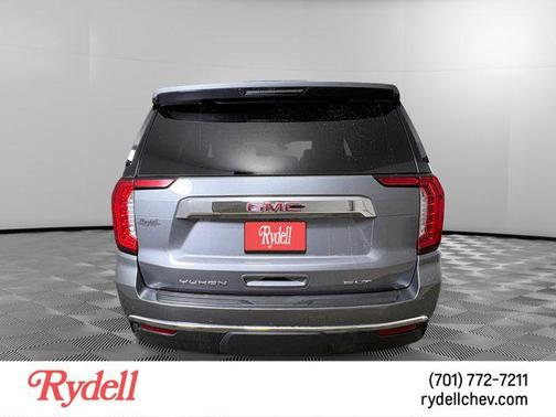 2022 GMC Yukon XL SLT