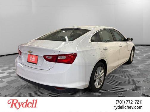 2017 Chevrolet Malibu 1LT