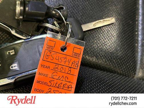 Onyx Black 2018 GMC Sierra 2500 SLT