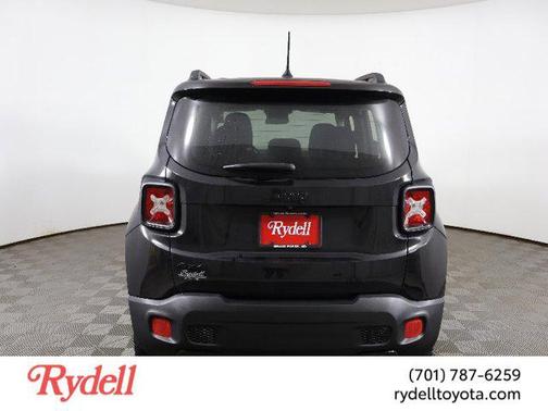 2017 Jeep Renegade Altitude