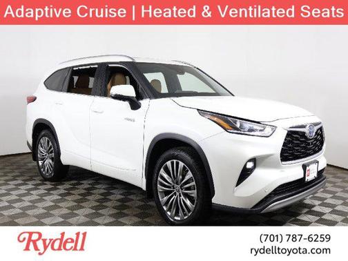 2021 Toyota Highlander Hybrid Platinum