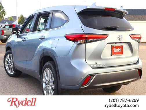 2023 Toyota Highlander Limited