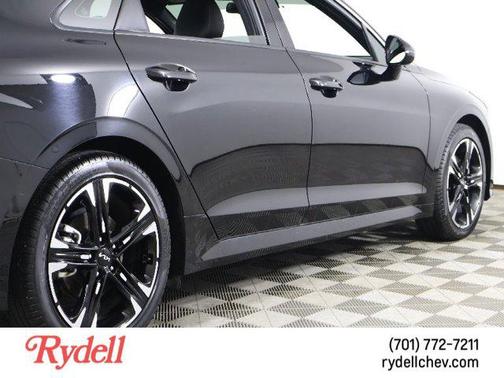 2023 Kia K5 GT-Line