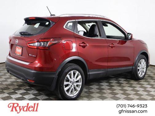 2021 Nissan Rogue Sport SV