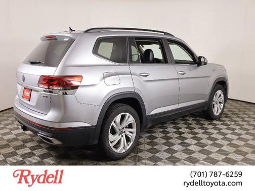 2022 Volkswagen Atlas 3.6L SE w/Technology