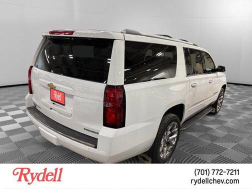 Summit White 2020 Chevrolet Suburban Premier