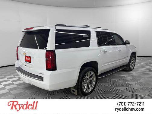 Summit White 2020 Chevrolet Suburban Premier