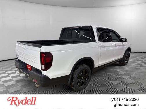 Platinum White Pearl 2026 Honda Ridgeline Black