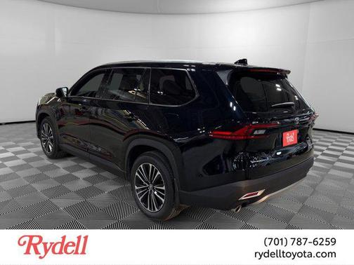 Midnight Black 2026 Toyota Grand Highlander Hybrid Platinum MAX