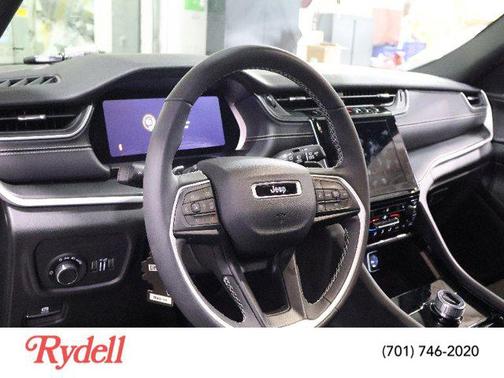 2023 Jeep Grand Cherokee L Altitude