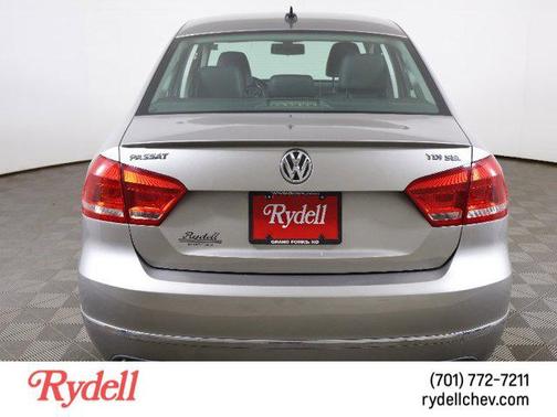 2012 Volkswagen Passat 2.0 TDI SEL Premium