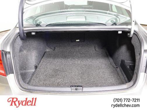 2012 Volkswagen Passat 2.0 TDI SEL Premium