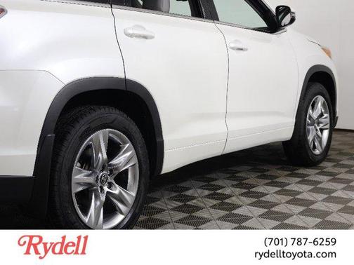 2016 Toyota Highlander Limited