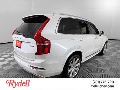 2016 Volvo XC90 T6 Inscription