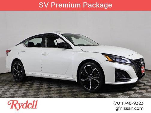 2023 Nissan Altima SR Intelligent AWD