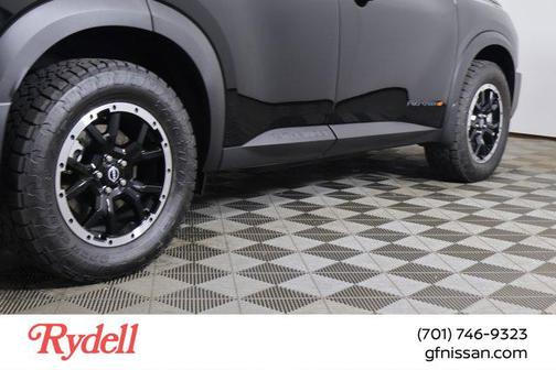 2025 Nissan Pathfinder Rock Creek 4WD