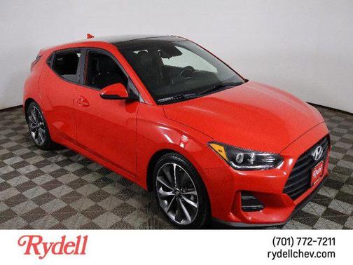 2019 Hyundai Veloster 2