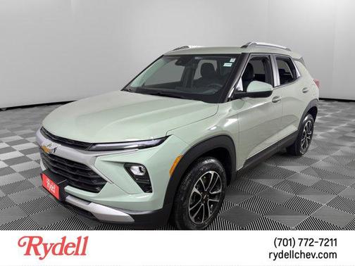 Cacti Green 2026 Chevrolet Trailblazer LT