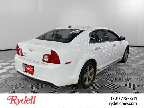 Summit White 2012 Chevrolet Malibu 1LT