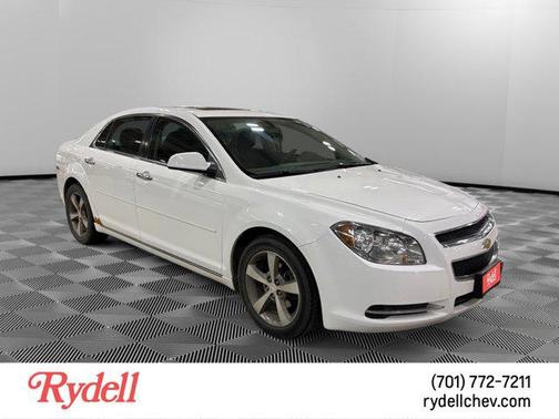 Summit White 2012 Chevrolet Malibu 1LT