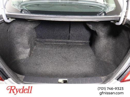 2013 Nissan Versa 1.6 S