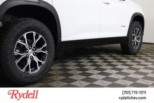 2026 GMC Acadia AT4 AWD