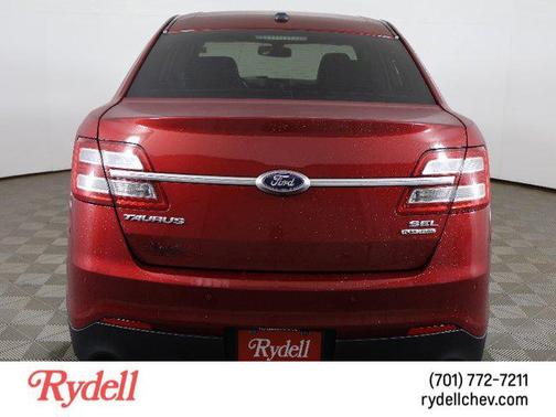 2015 Ford Taurus SEL
