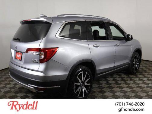 2022 Honda Pilot AWD Elite