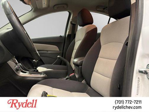 2013 Chevrolet Cruze LS