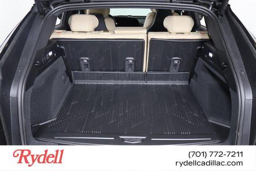 2024 Cadillac LYRIQ Sport