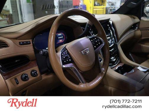 2017 Cadillac Escalade ESV Platinum