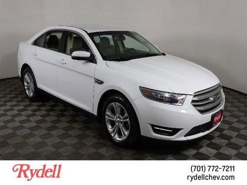 2017 Ford Taurus SEL