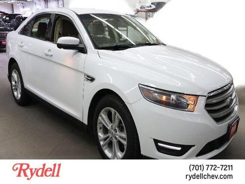 2017 Ford Taurus SEL