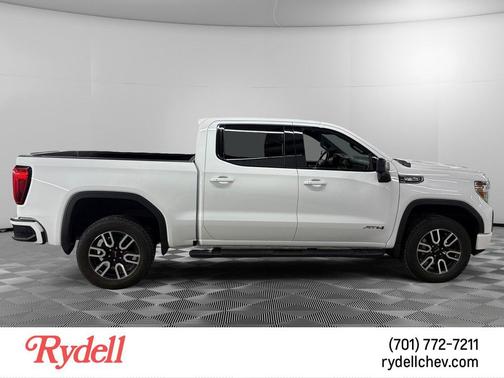 Summit White 2021 GMC Sierra 1500 AT4