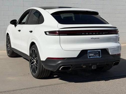 2024 Porsche Cayenne 