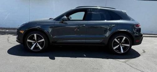 Vulcano Gray Metallic 2024 Porsche Macan