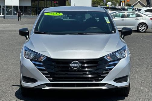 2023 Nissan Versa 1.6 S