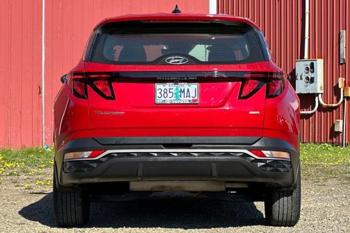2022 Hyundai TUCSON SE