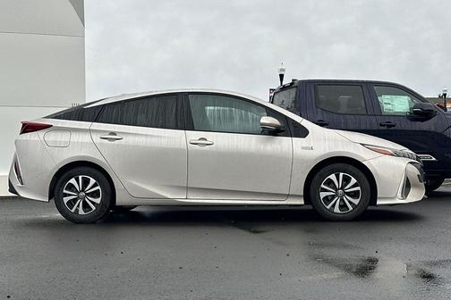 2019 Toyota Prius Prime Plus