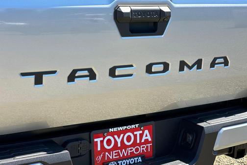 2025 Toyota Tacoma SR5