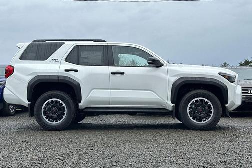 2025 Toyota 4Runner TRD Off Road