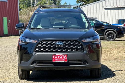 2025 Toyota Corolla Cross LE