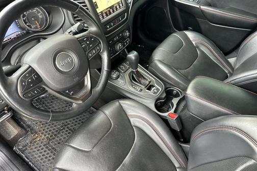 2019 Jeep Cherokee Trailhawk Elite